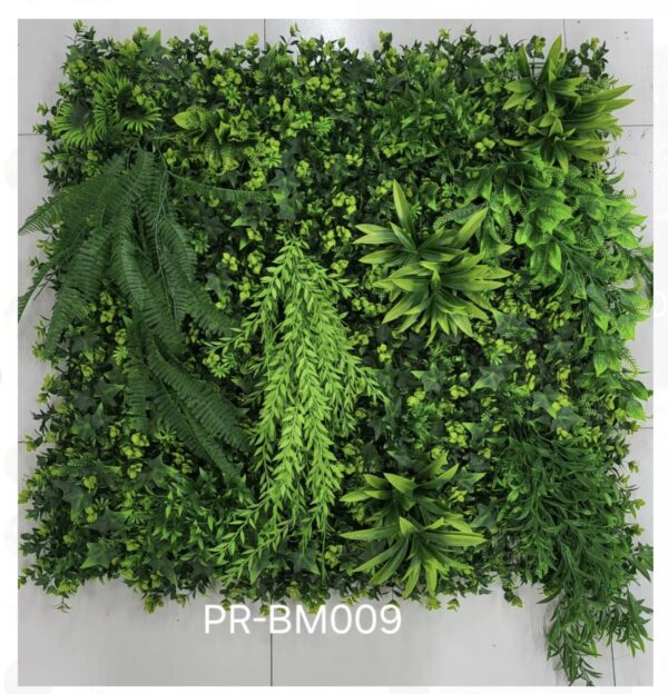 Artificial green wall