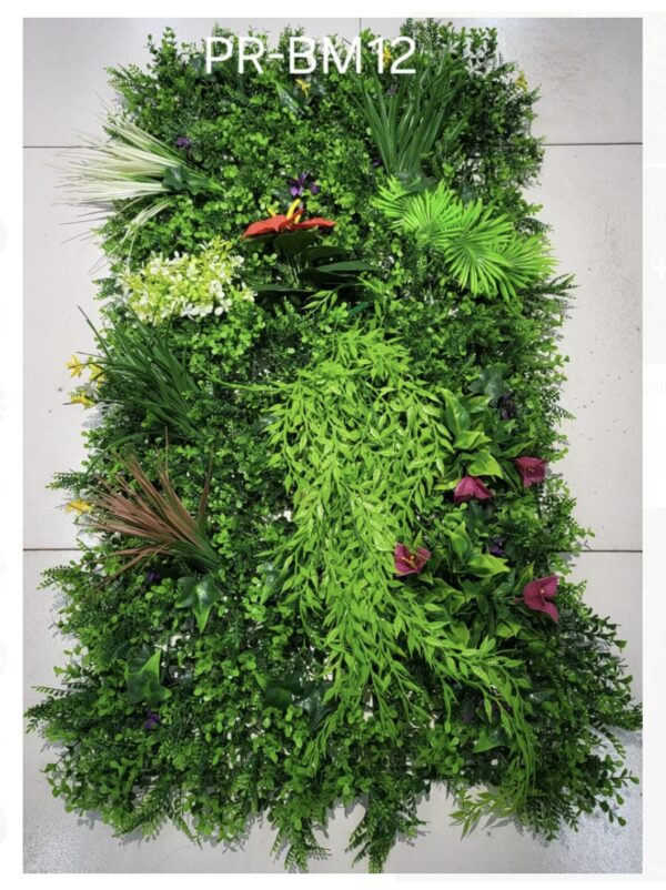 Artificial green wall