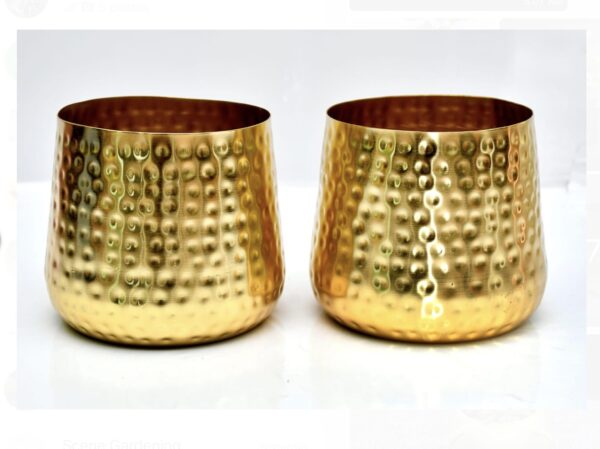 Metal planters